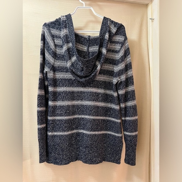 ⚫️ BOGO Eddie Bauer women’s hooded long sleeve comfortable top size medium - Picture 7 of 8